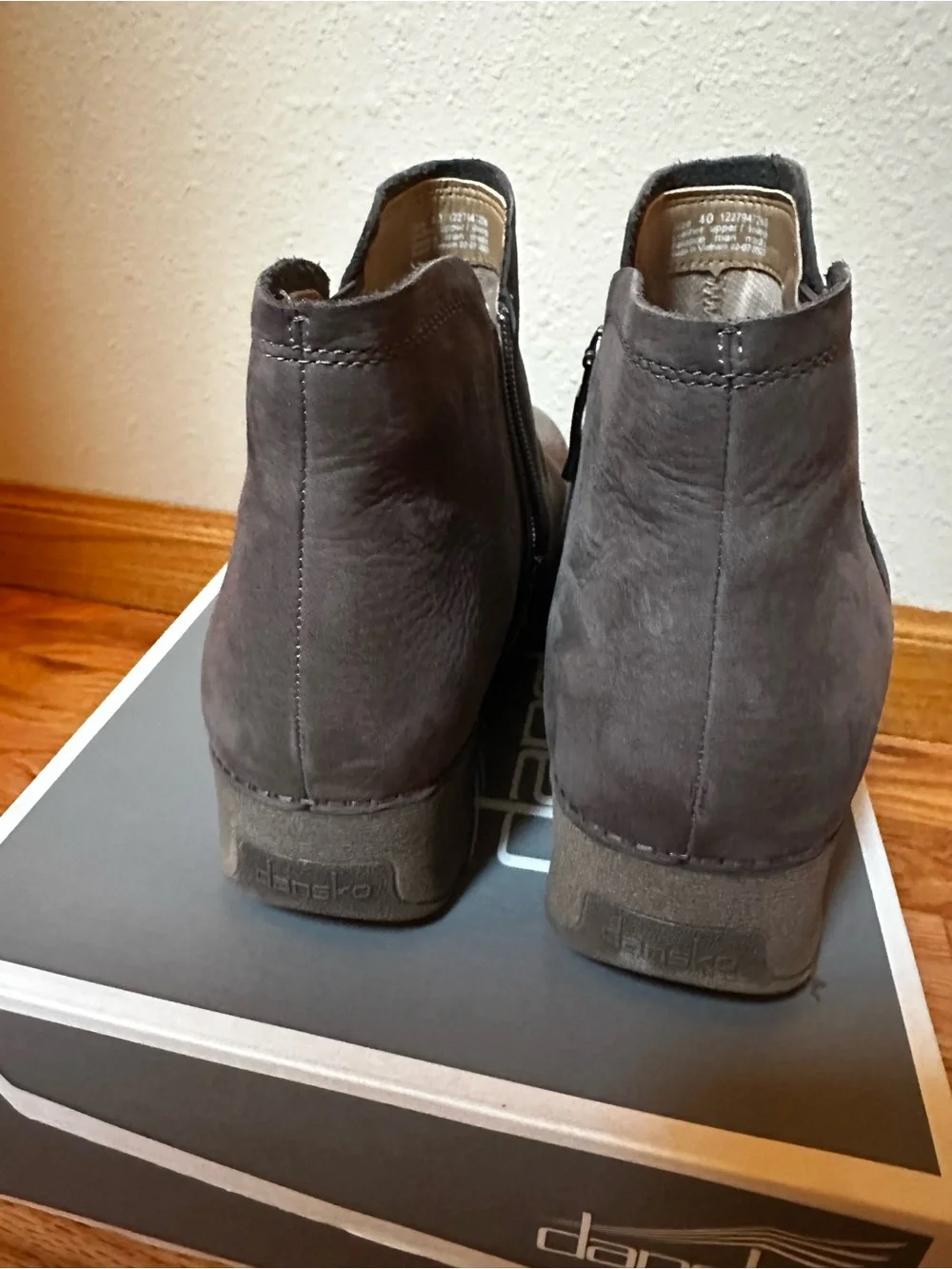Caley Milled Nubuck Grey Boots